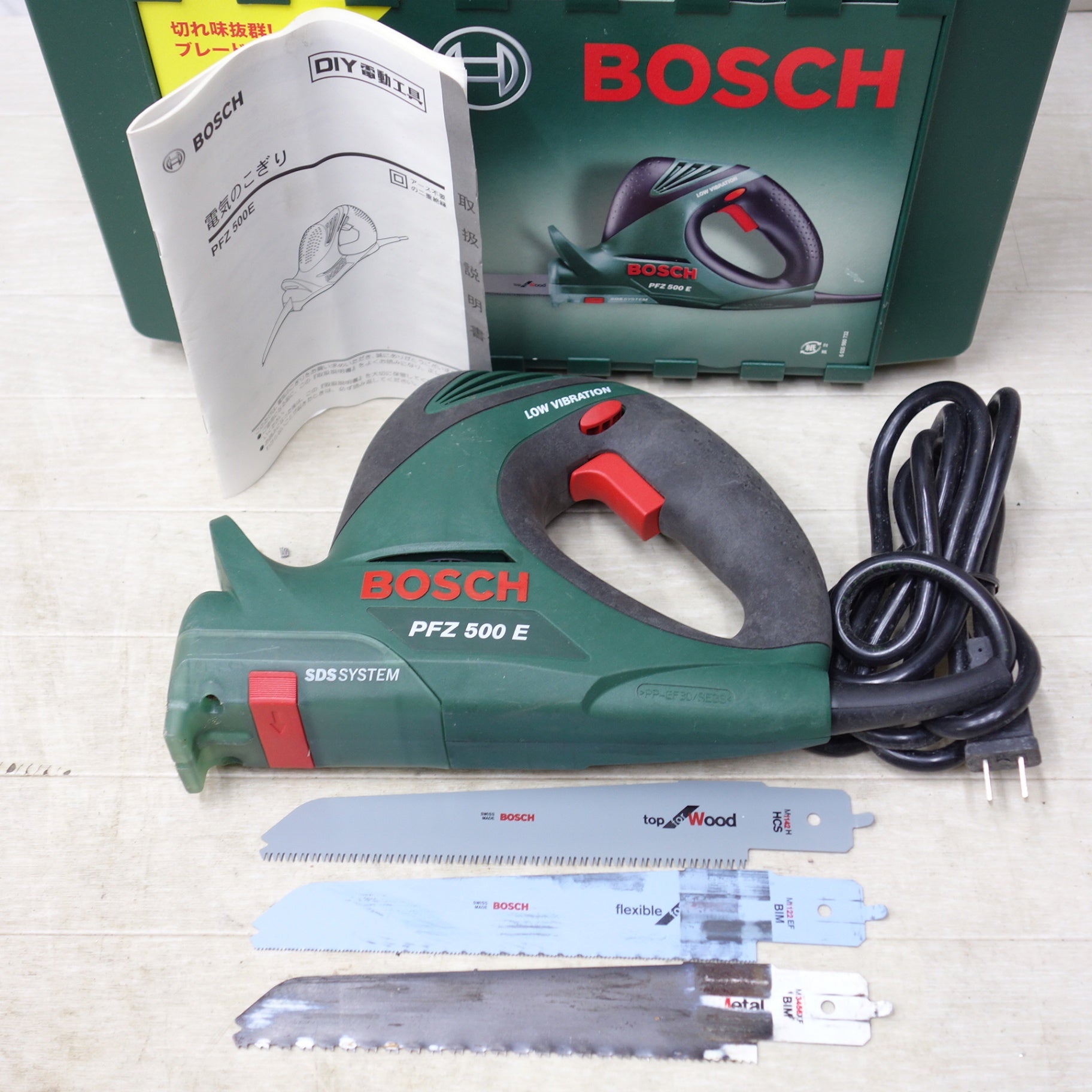 送料無料] ◇BOSCH ボッシュ 電気のこぎり PFZ500E レシプロソー 切断 