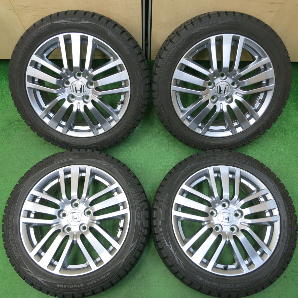 送料無料*バリ溝！キレイ！9.5分☆ホンダ エリシオン 純正 215/50R17 