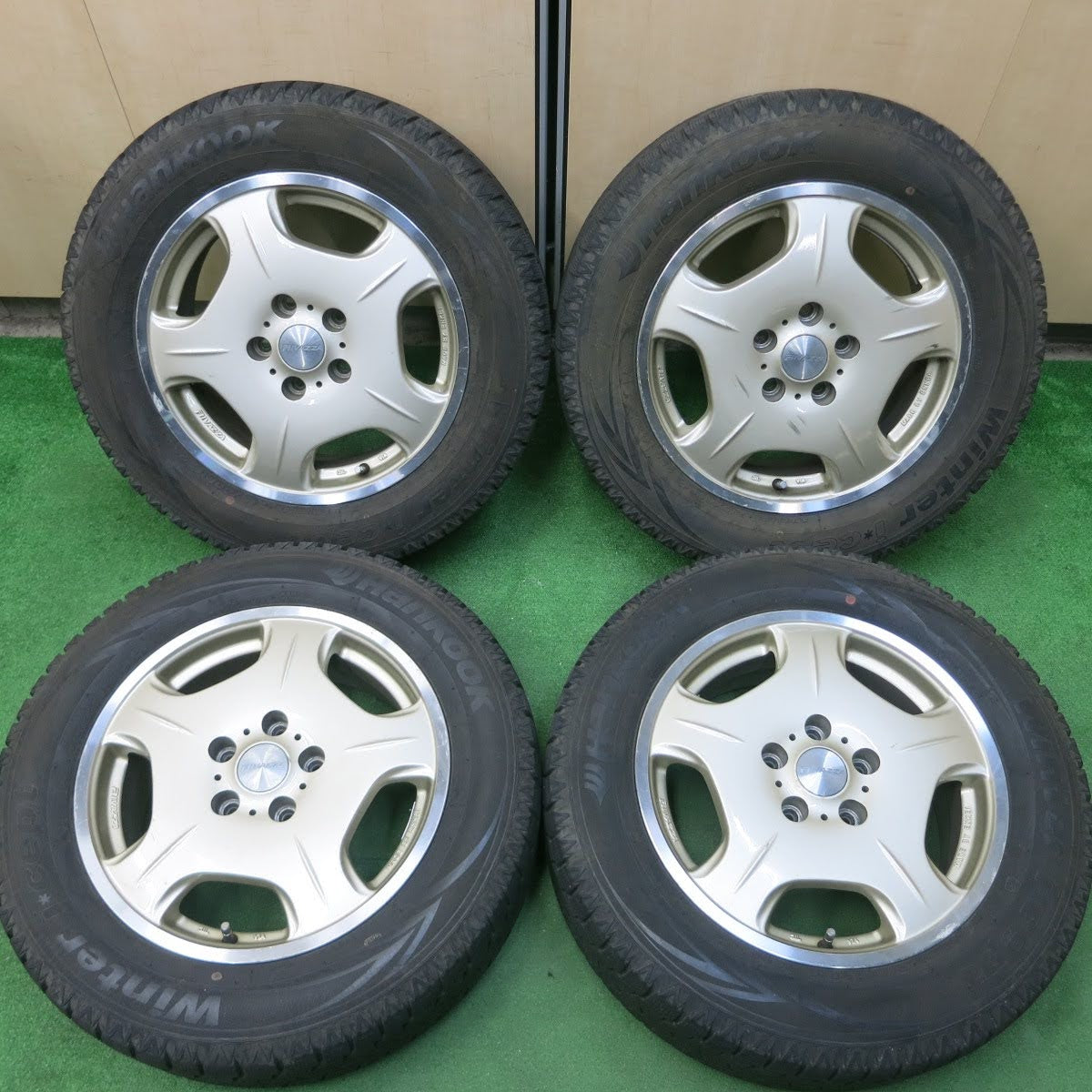 送料無料]4本価格☆RIVAZZA ENKEI 215/60R16 スタッドレス ハンコック 