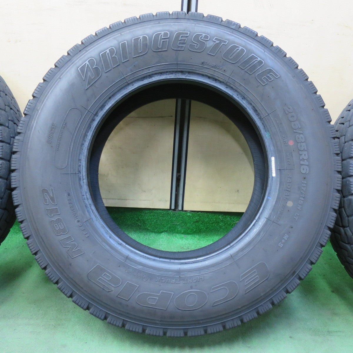 バリ溝！25年！9分！6本★トラック タイヤ 205/85R16 117/115N ブリヂストン エコピア M812 ミックス オールシーズン 16インチ★5102308イスタ