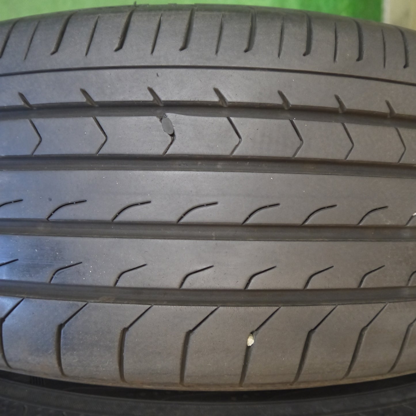バリ溝！22年！9分◎LEONIS TE 215/45R18 ヨコハマ BluEarth-RV RV03 レオニス ブルーアース 18インチ PCD114.3/5H◎6082401Hノ