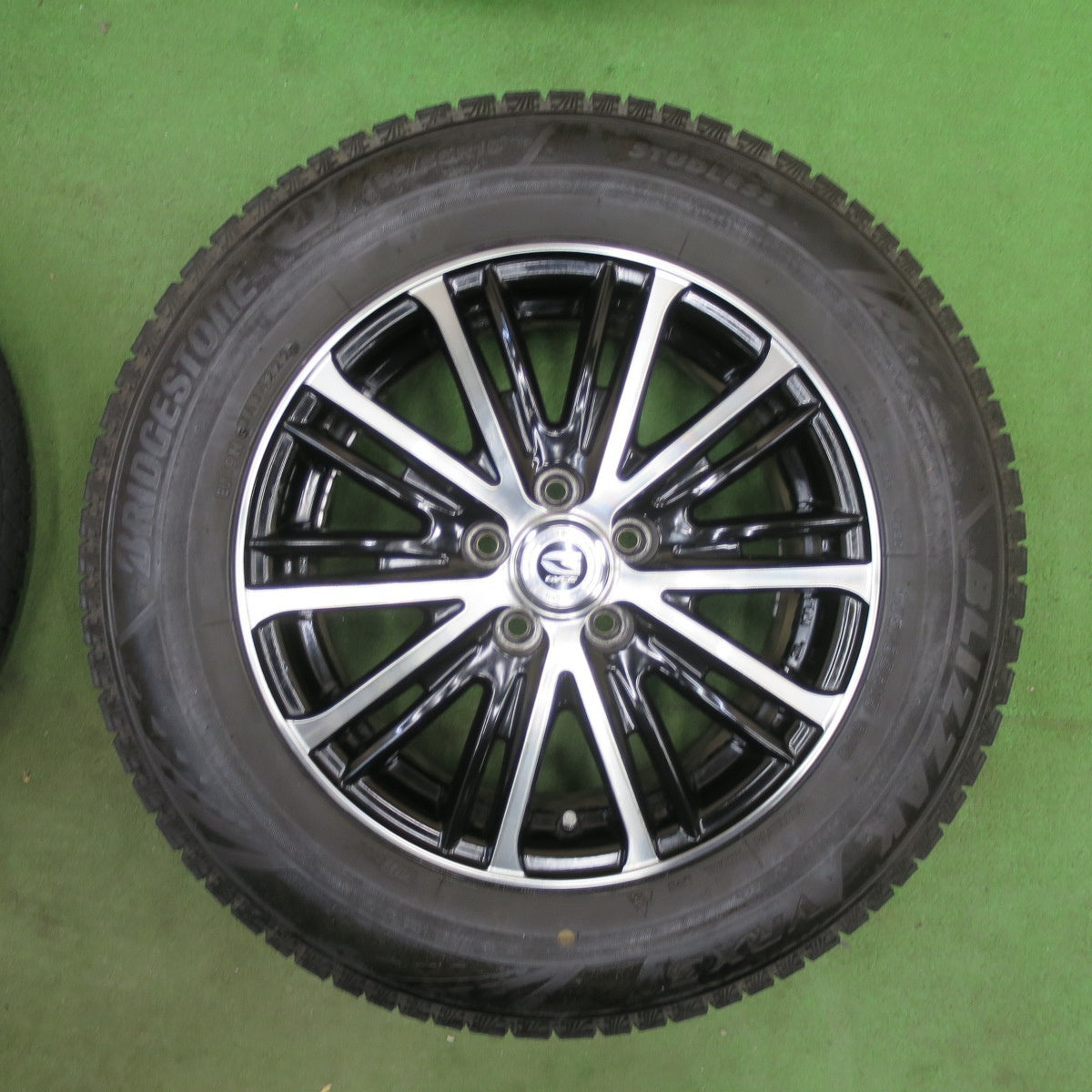 キレイ！22年★プリウス 等 195/65R15 スタッドレス ブリヂストン ブリザック VRX3 GYLE VT5 ガイル 15インチ PCD100/5H★6040201TTス