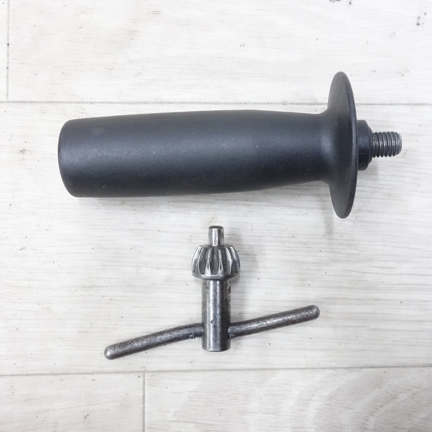 [送料無料] ◆日立 13mm 携帯 電気 ドリル DM-13A 電動 工具 コード式 HITACHI 100V◆