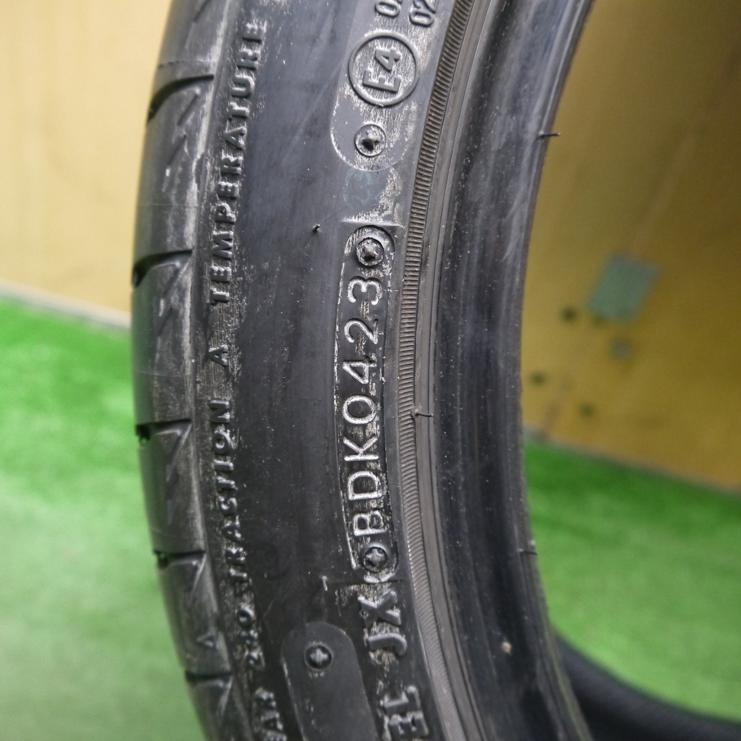 バリ溝！23年！9.5分！1本★245/40R18 ブリヂストン ポテンザ S007A タイヤ 18インチ インプレッサ WRX ランエボ 等★5100107Hノタ