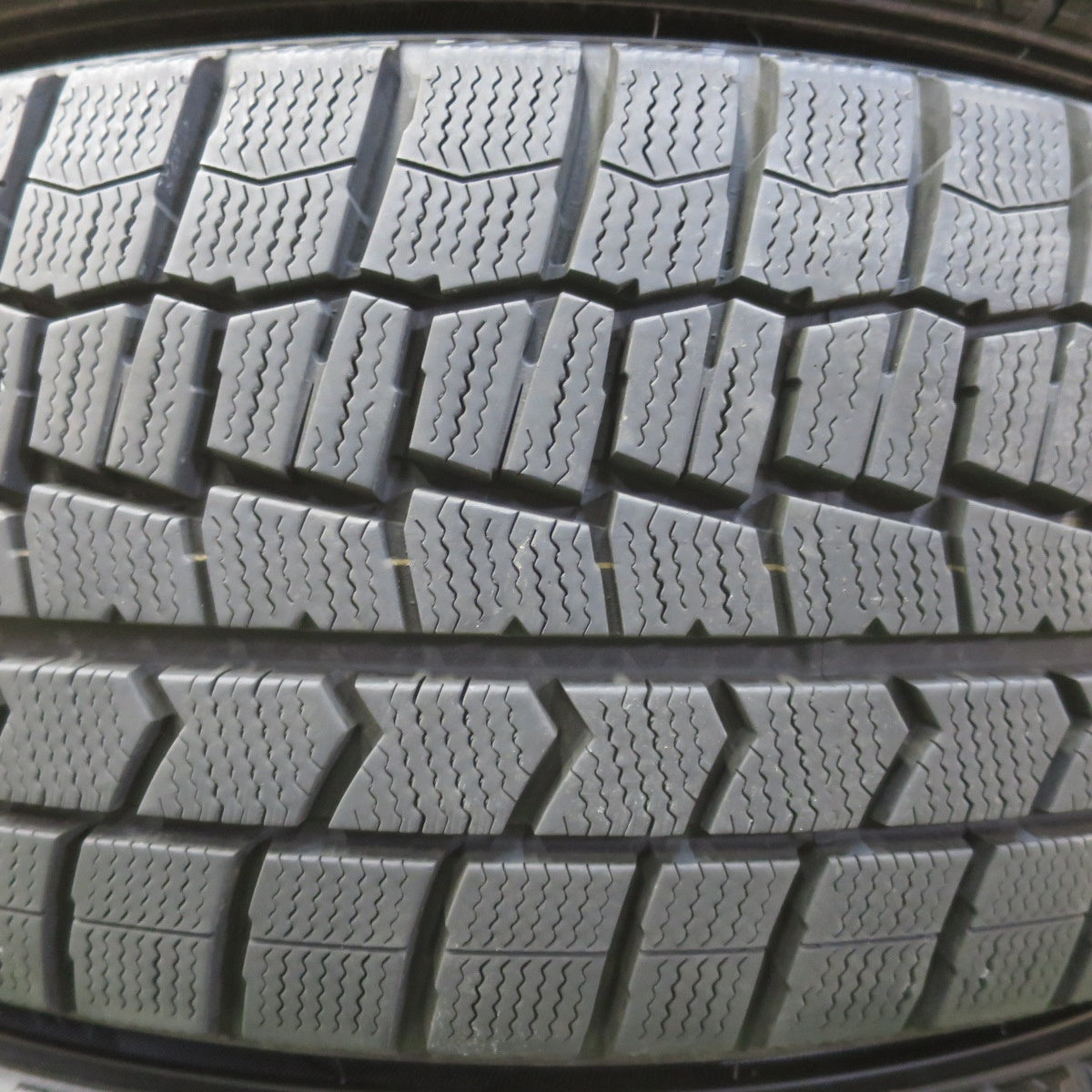 バリ溝！23年！9.5分★ENKEI PF07 スタッドレス 225/45R18 ダンロップ ウインターマックス WM02 エンケイ 18インチ PCD114.3/5H★6040608イス