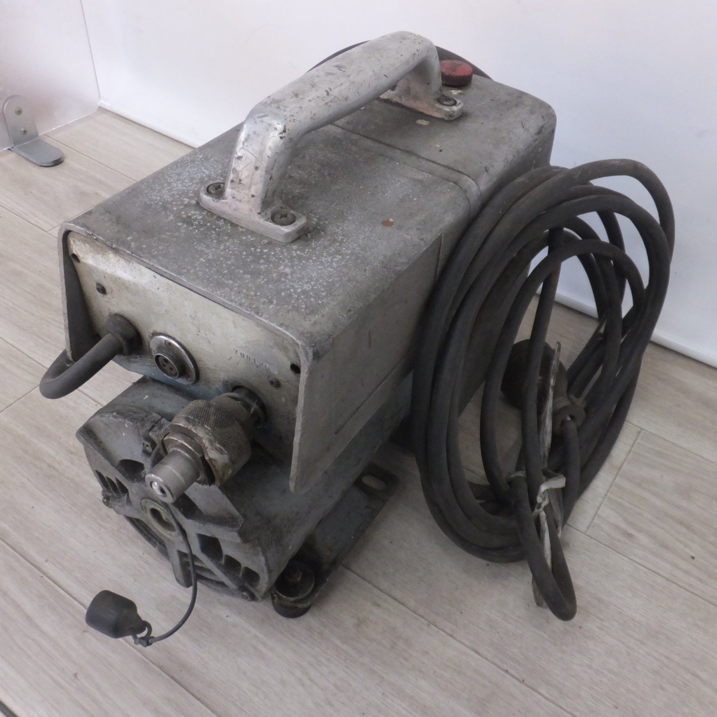 [送料無料] 岐阜発 現状品★日東工器 NITTO セルファー用 油圧ポンプ SC-10　200V 50/60Hz(2)★