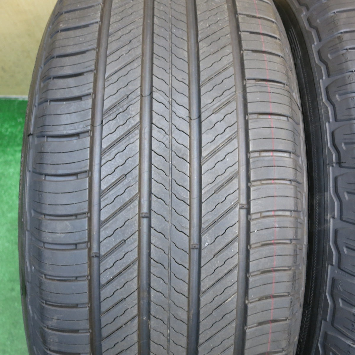 新車外し！26年◎265/60R18 ミシュラン プライマシー SUV タイヤ 18インチ ランクル プラド ハイラックス パジェロ 等◎6090506KKノタ