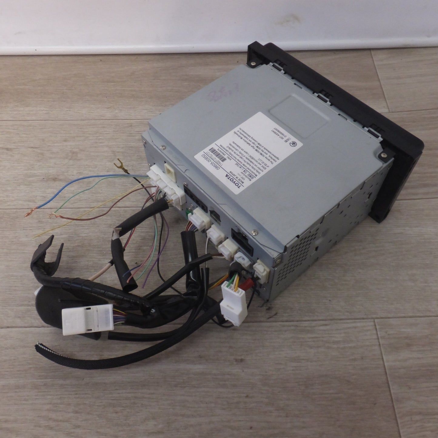 [送料無料] 現状品★デンソーテン製 トヨタ 純正 SDナビゲーション NSZT-W68T 08605-00B50　セキュリティロック品(51)★
