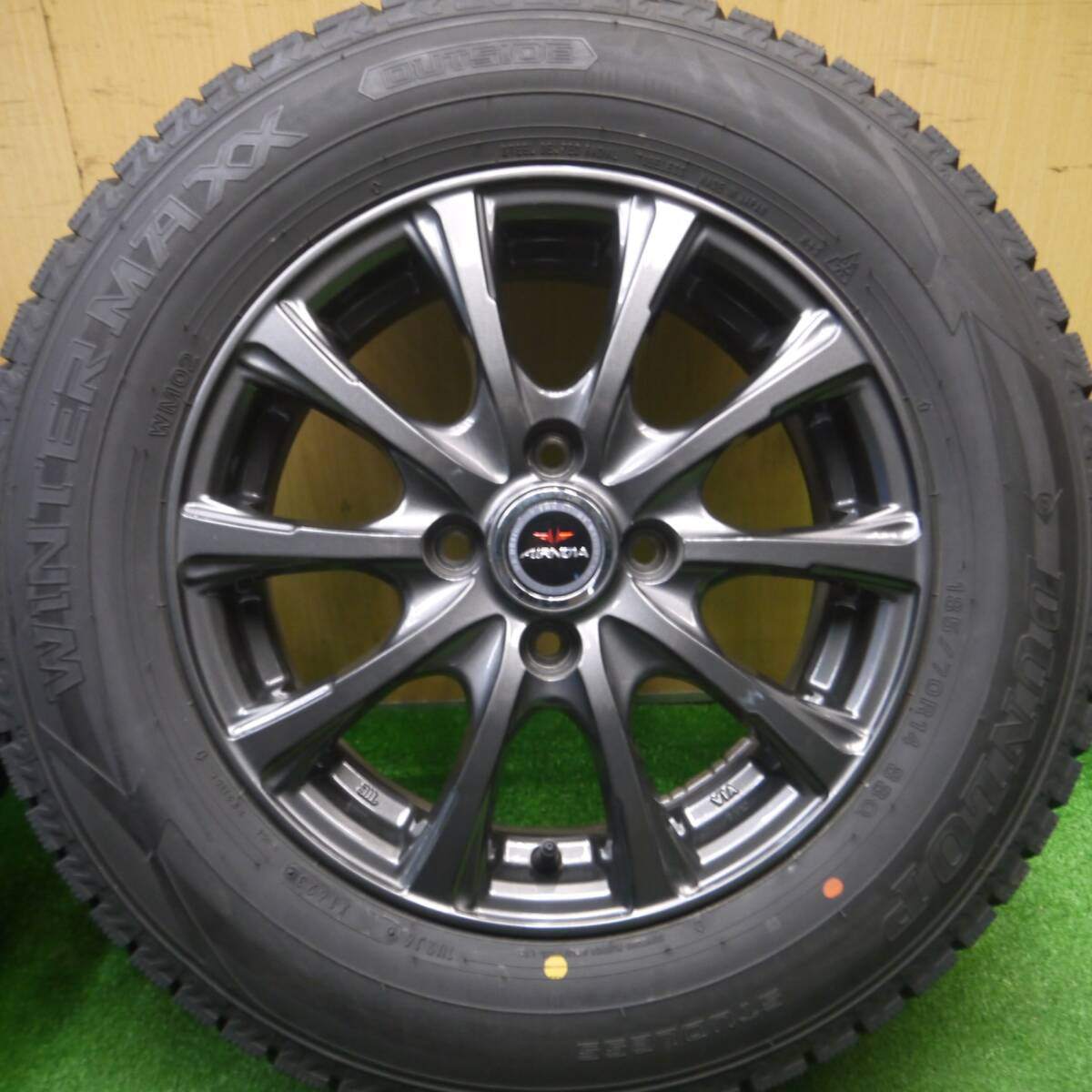 バリ溝！23年！キレイ！9.5分★スタッドレス 185/70R14 ダンロップ ウインターマックス WM02 AIRNOVA SB10 エアノヴァ 14インチ PCD100/4H★4120403Hス