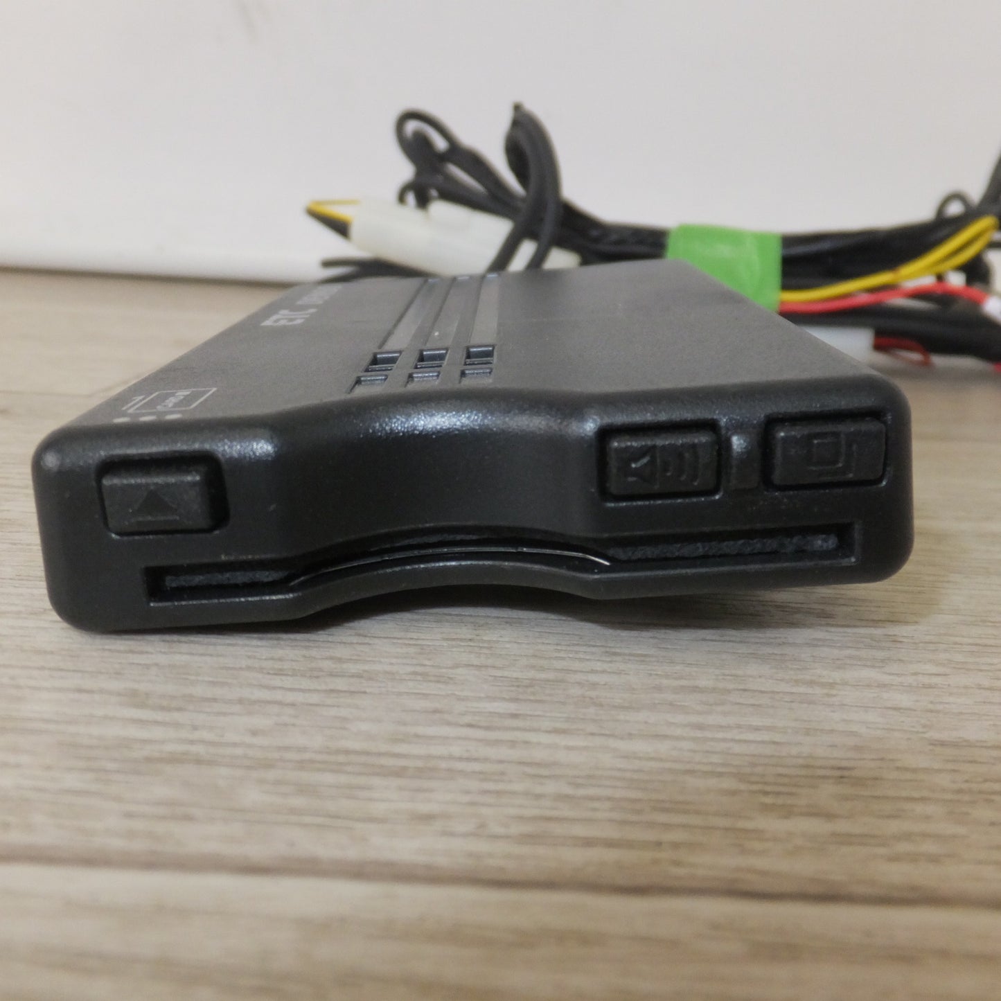[送料無料] ★デンソー DENSO ETC車載器 音声タイプETC DC12V専用 DIU-9500 四輪車専用[52]★