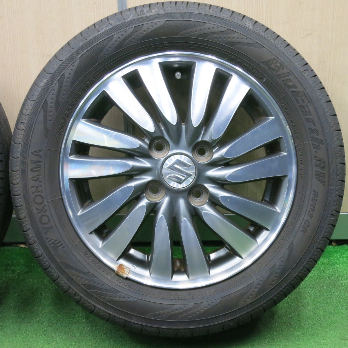 [送料無料] バリ溝！22年！9分★スズキ ソリオ 純正 165/65R14 ヨコハマ BluEarth-RV RV03 CK ブルーアース 14インチ PCD100/4H★5012803NJノ