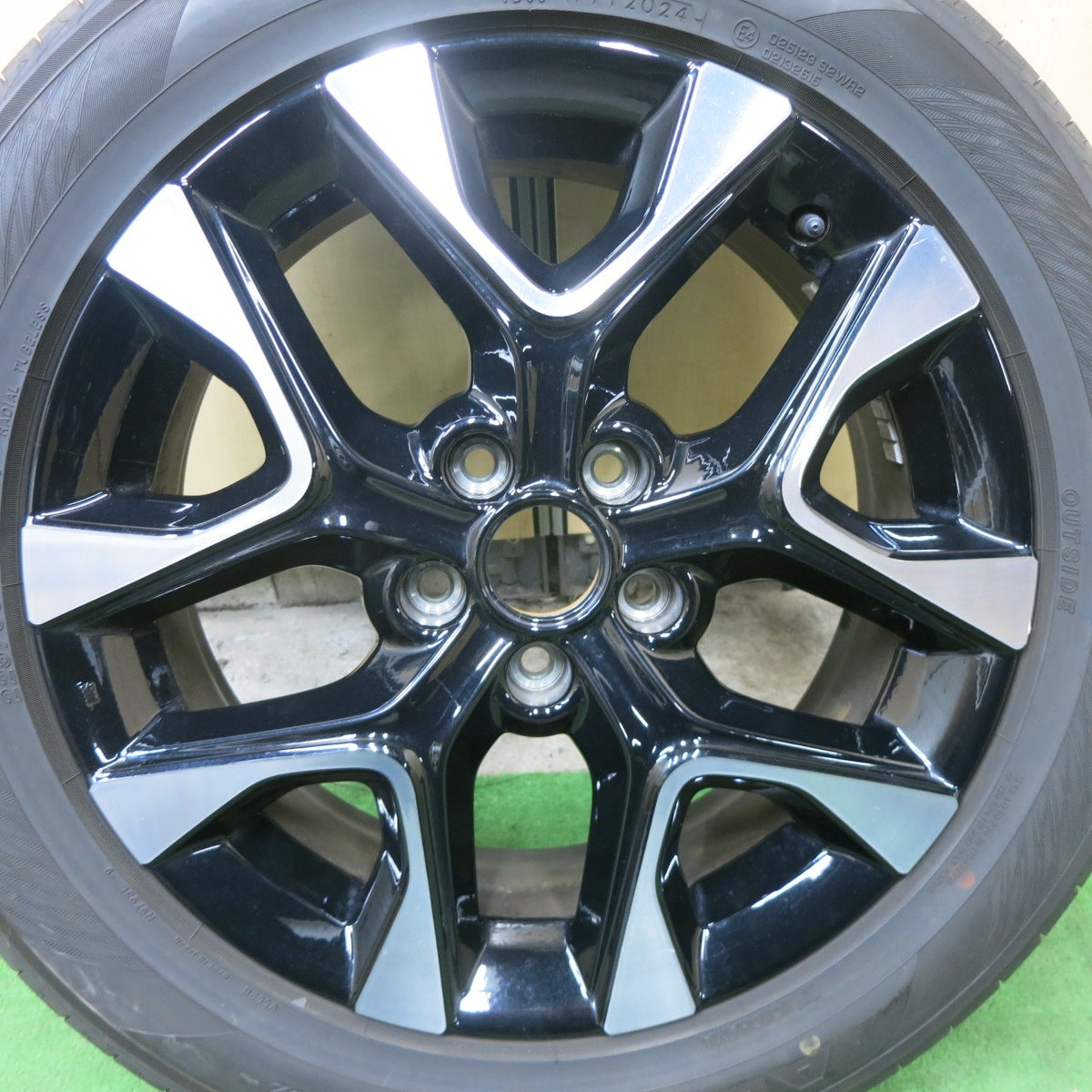 1本価格！24年★ホンダ ZR-V 純正 225/55R18 ヨコハマ アドバン dB V552 18インチ ZRV PCD114.3/5H★6011405ナノ