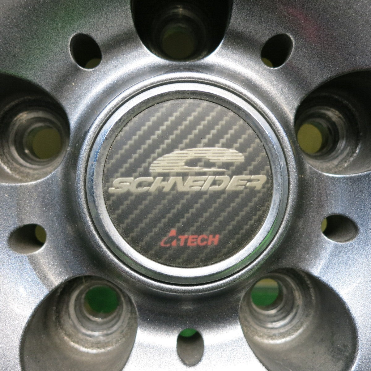 バリ溝！キレイ！9.5分★スタッドレス 205/65R16 トーヨー オブザーブ ガリット GIZ SCHNEIDER シュナイダー 16インチ PCD114.3/5H★5113017HAス