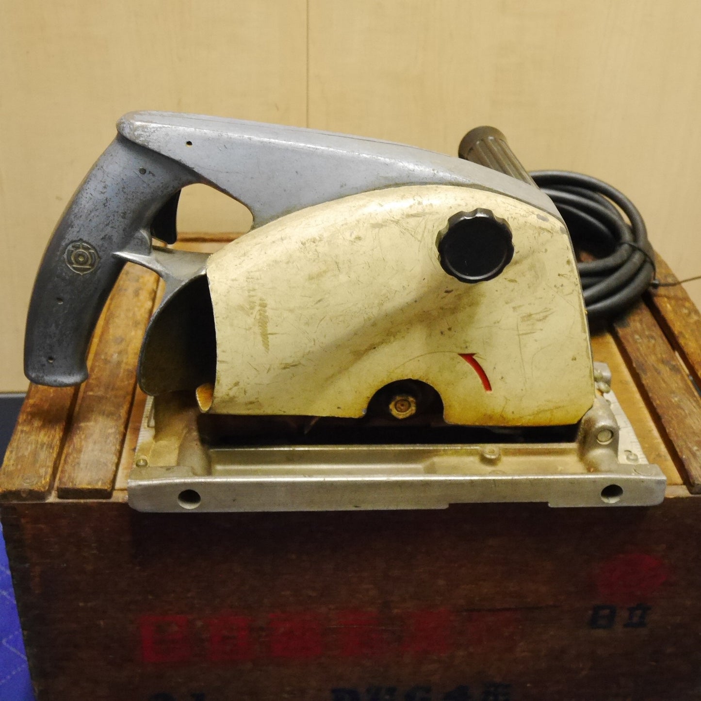 [送料無料] 付属品付き☆日立 電気 溝切 DUG4 電動 工具 切断機 溝切り ミゾキリ 100V HITACHI☆