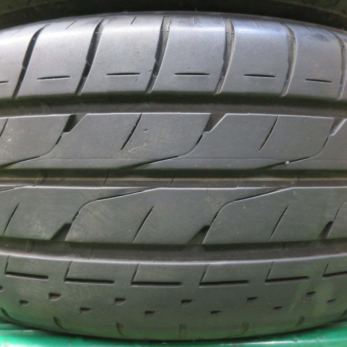 バリ溝！9.5分★トヨタ 10系 アルファード ヴェルファイア 純正 225/55R17 ブリヂストン LUFT RV2 17インチ PCD114.3/5H★5120205イノ