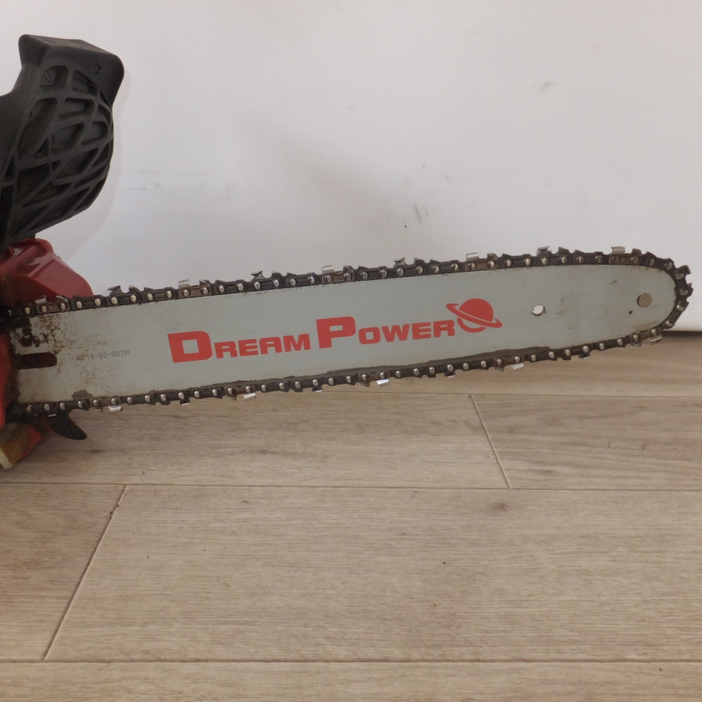 [送料無料] 岐阜発★ナカトミ DREAM POWER エンジンチェーンソー ECS-26D/N1　排気量 25.4mL★