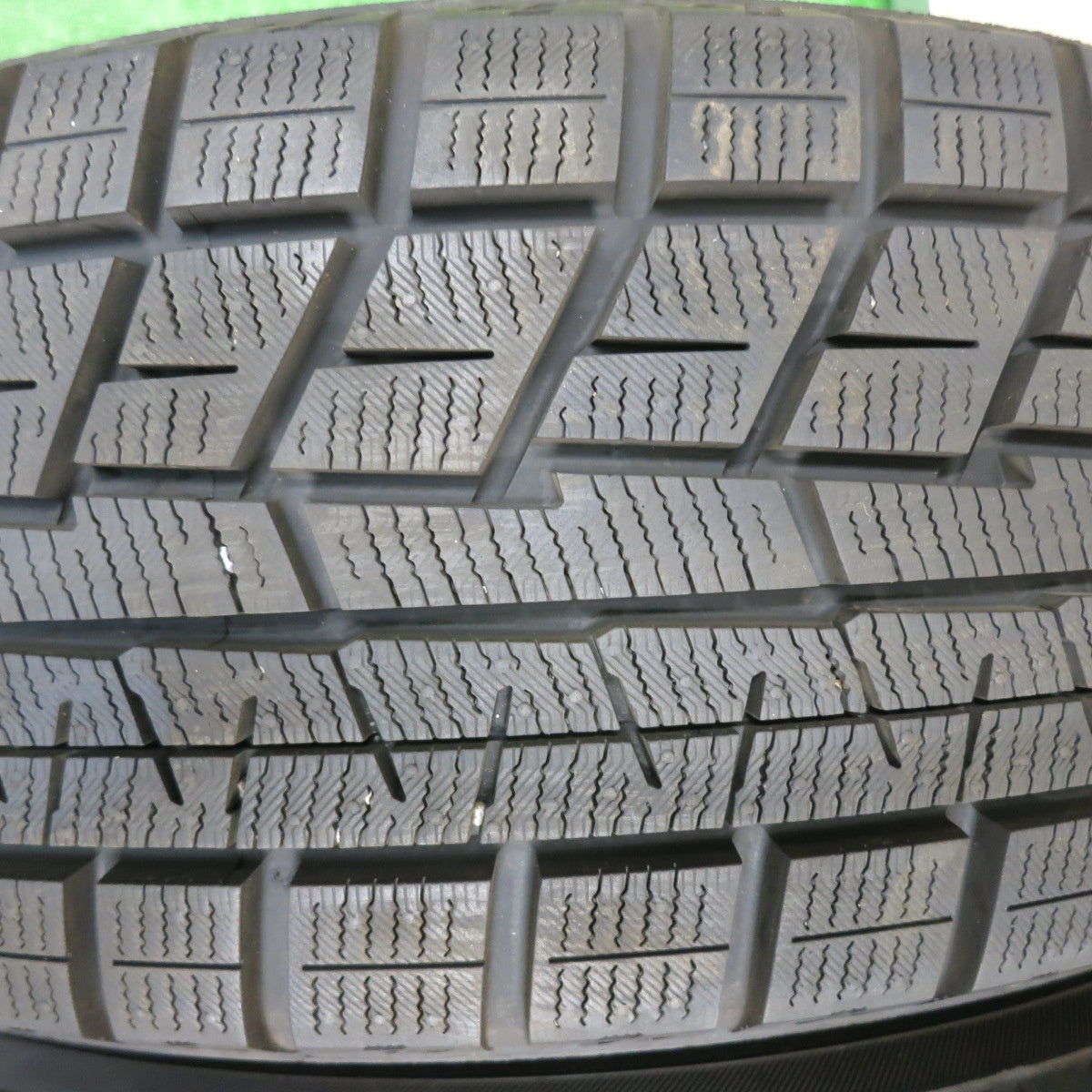 [送料無料] バリ溝！22年！キレイ！ほぼ10分★スタッドレス 185/65R15 ヨコハマ アイスガード iG60 BEO ベオ 15インチ PCD100/4H★4120504TNス