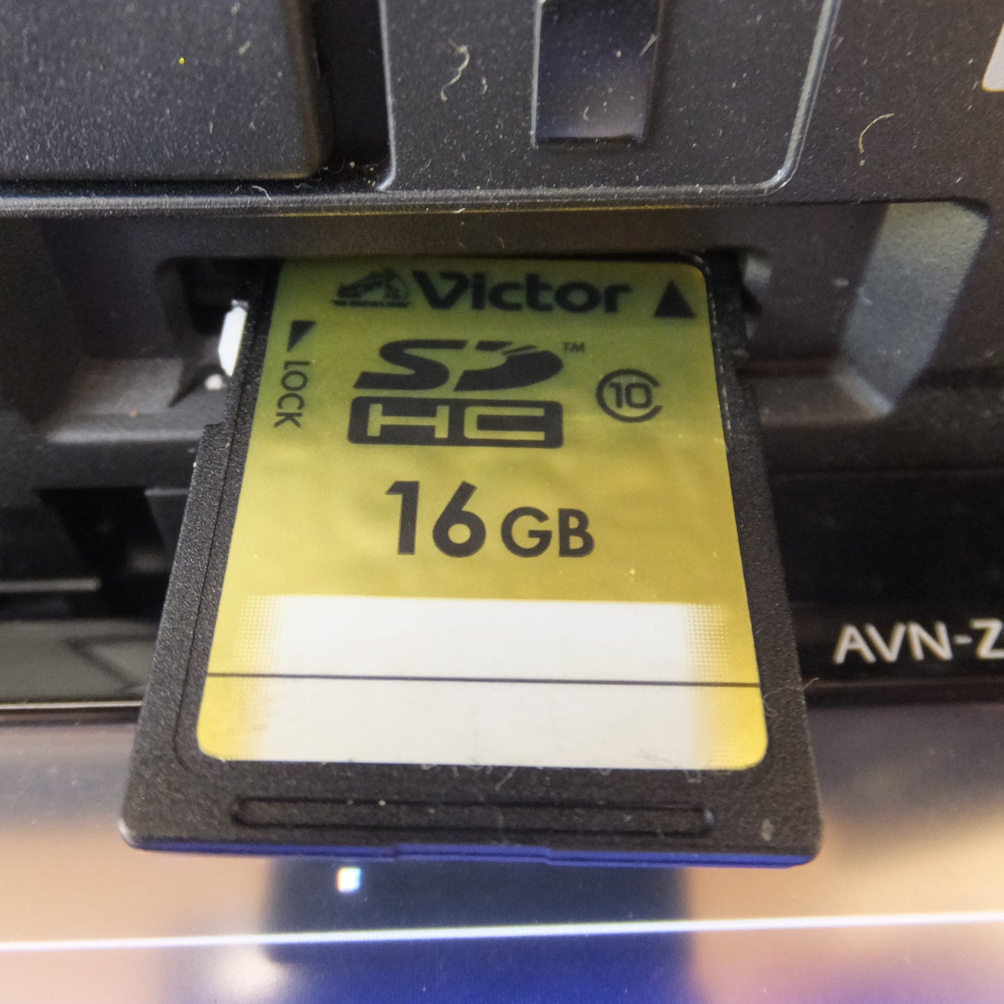 [送料無料] ★イクリプス ECLIPSE メモリーナビゲーション AVN-Z04i[7]★