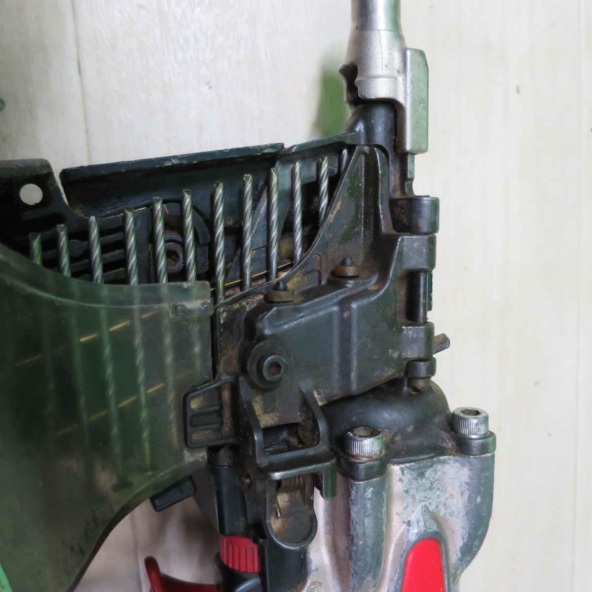 [送料無料] ☆MAX マックス 釘打機 高圧 コイルネイラ HN-65N1 エア 釘打ち機 エアー ツール 工具☆