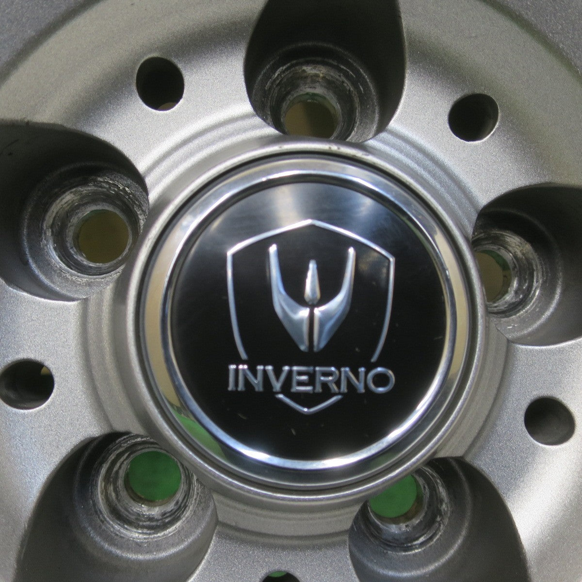 バリ溝！キレイ！9分★インプレッサ 等 205/50R17 スタッドレス ヨコハマ アイスガード iG60 INVERNO インヴェルノ 17インチ PCD100/5H★6032301イス
