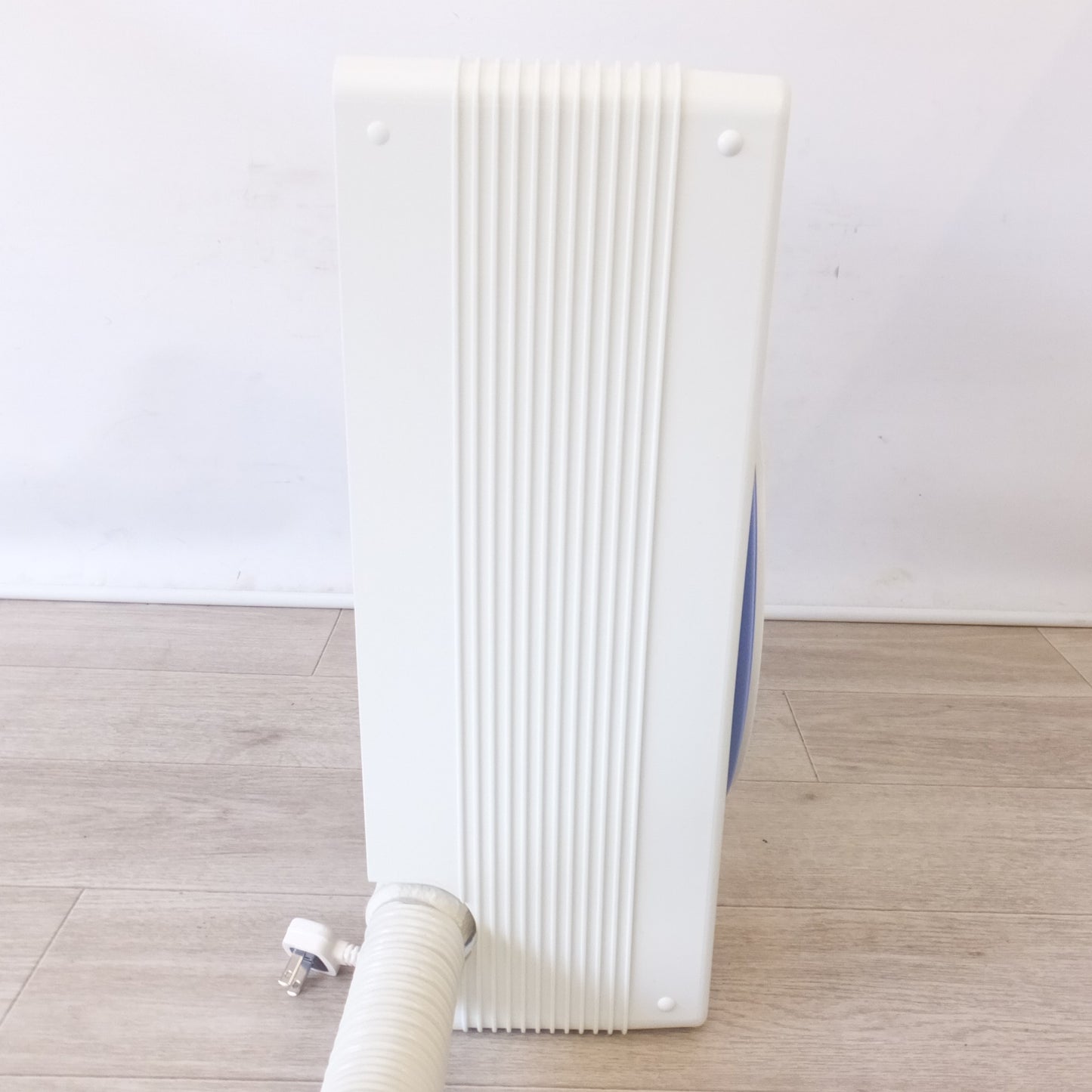 [送料無料] 現状品★ダイキン DAIKIN 2006年製 ルームドライヤー 除湿機 JTK10BS-W 屋内用　100V 50/60Hz 400W★