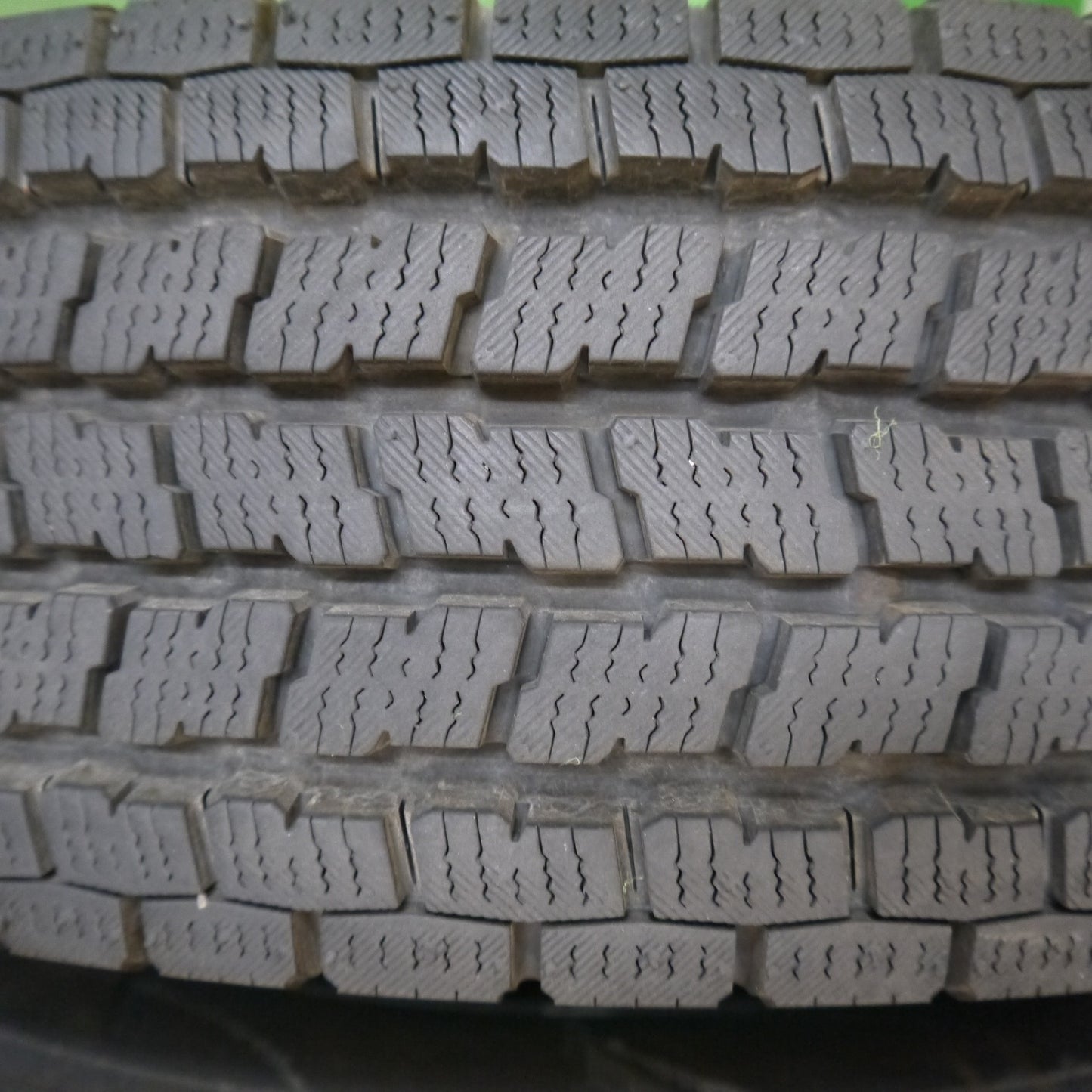 バリ溝！23年！9.5分以上★スタッドレス 165/80R14 97/95N ヨコハマ アイスガード iG91 タイヤ 14インチ ADバン バネット タウンエース サクシード 等★5052003Hスタ