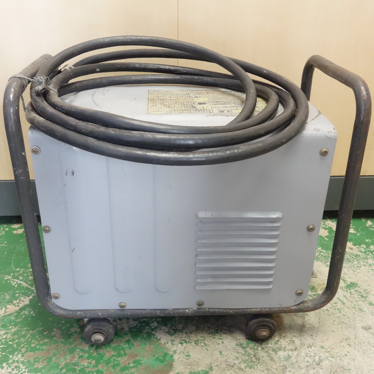 [送料無料] ☆パナソニック 交流 アーク 溶接機 200V 250AD1 自動 電撃防止装置内蔵 Panasonic 現状品☆