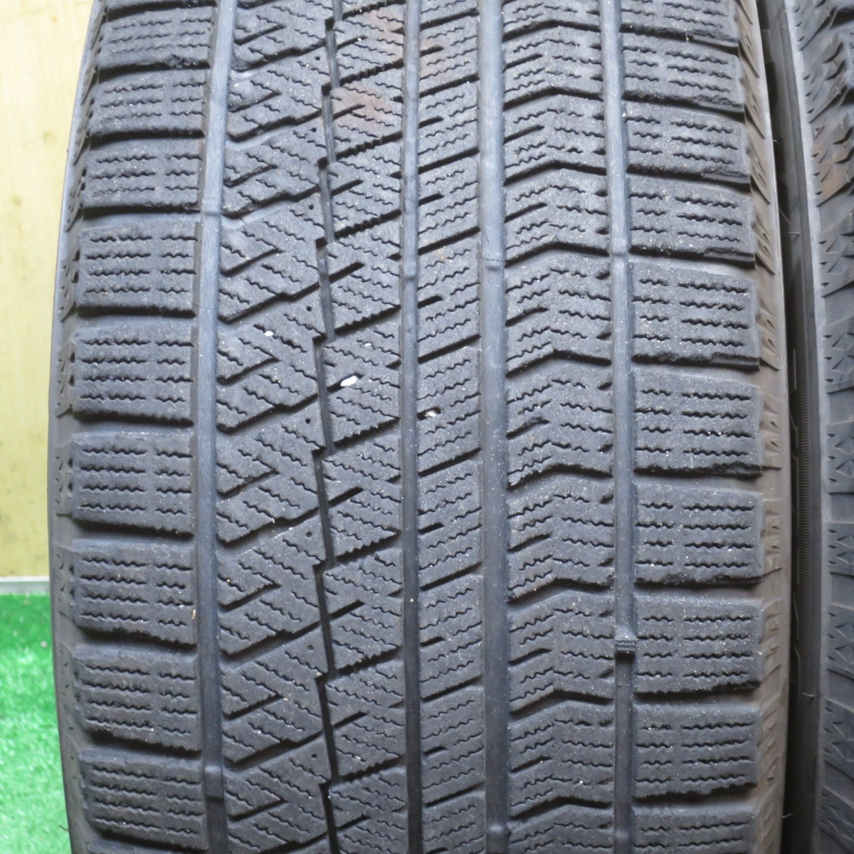 4本価格◎アウディ 等 AGA Nebel 225/55R16 スタッドレス ブリヂストン ブリザック VRX2 ネーベル 16インチ PCD112/5H◎6090702NJス