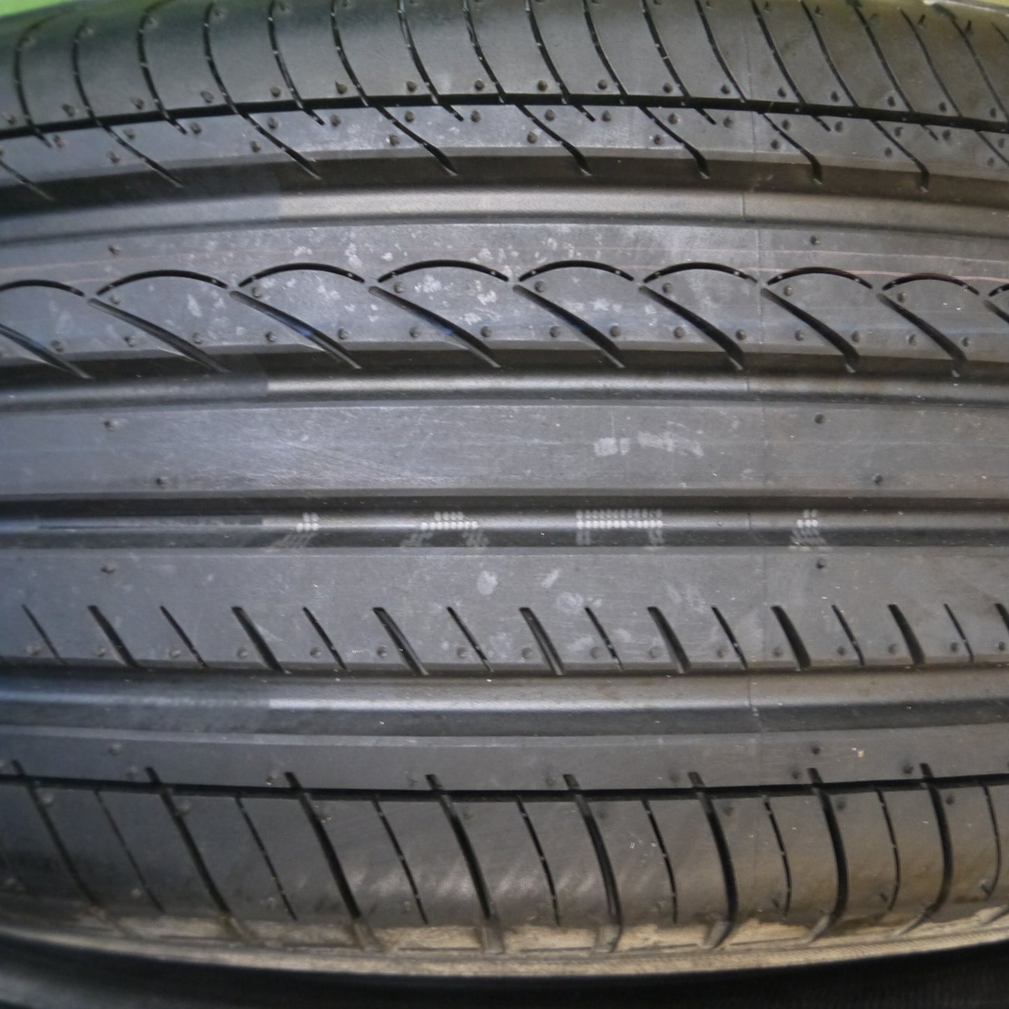 [送料無料] 新車外し★トヨタ プリウスα 純正 205/60R16 ヨコハマ アドバン dB デシベル 16インチ PCD114.3/5H★5012805Hノ