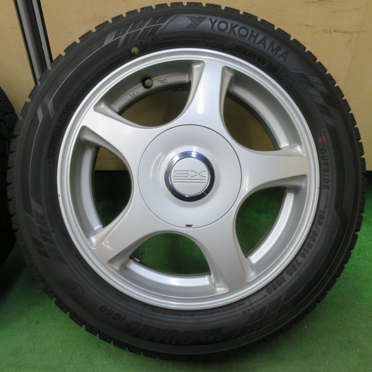 バリ溝！9.5分★スタッドレス 155/65R14 ヨコハマ アイスガード iG60 SX 社外 アルミ 14インチ PCD100 114.3/4H マルチ★5013118イス