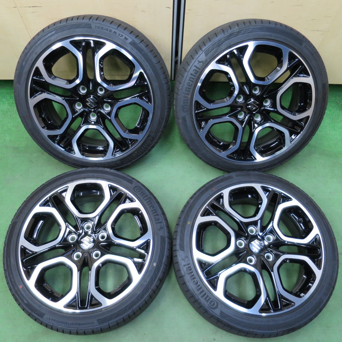 新車外し！24年★スズキ ZC33S スイフト スポーツ 純正 195/45R17 コンチネンタル コンチスポーツ コンタクト5 17インチ PCD114.3/5H★5041006イノ