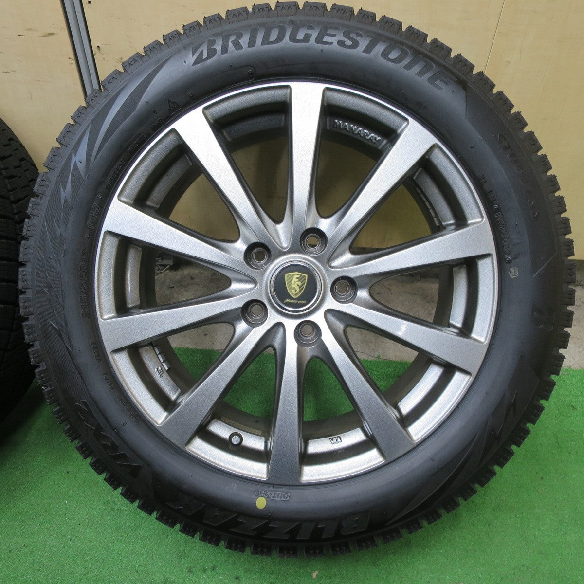 バリ溝！23年！ほぼ10分★スタッドレス 215/55R17 ブリヂストン ブリザック VRX2 MANARAY SPORT マナレイ スポーツ 17インチ PCD114.3/5H★5070104TTス