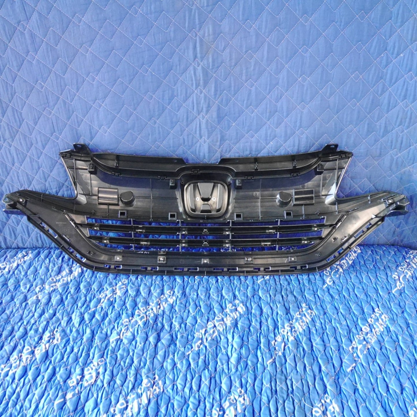 [送料無料] 新車外し☆ホンダ GB5 GB6 GB7 GB8 フリード 純正 フロント グリル 型式 不明 HONDA☆