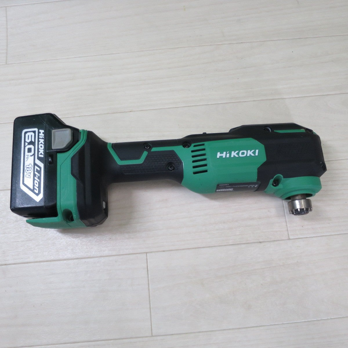 [送料無料] 付属品多数！キレイ☆HiKOKI ハイコーキ コードレス マルチ ツール CV18DA 電動 工具 切断 穴あけ 18V☆