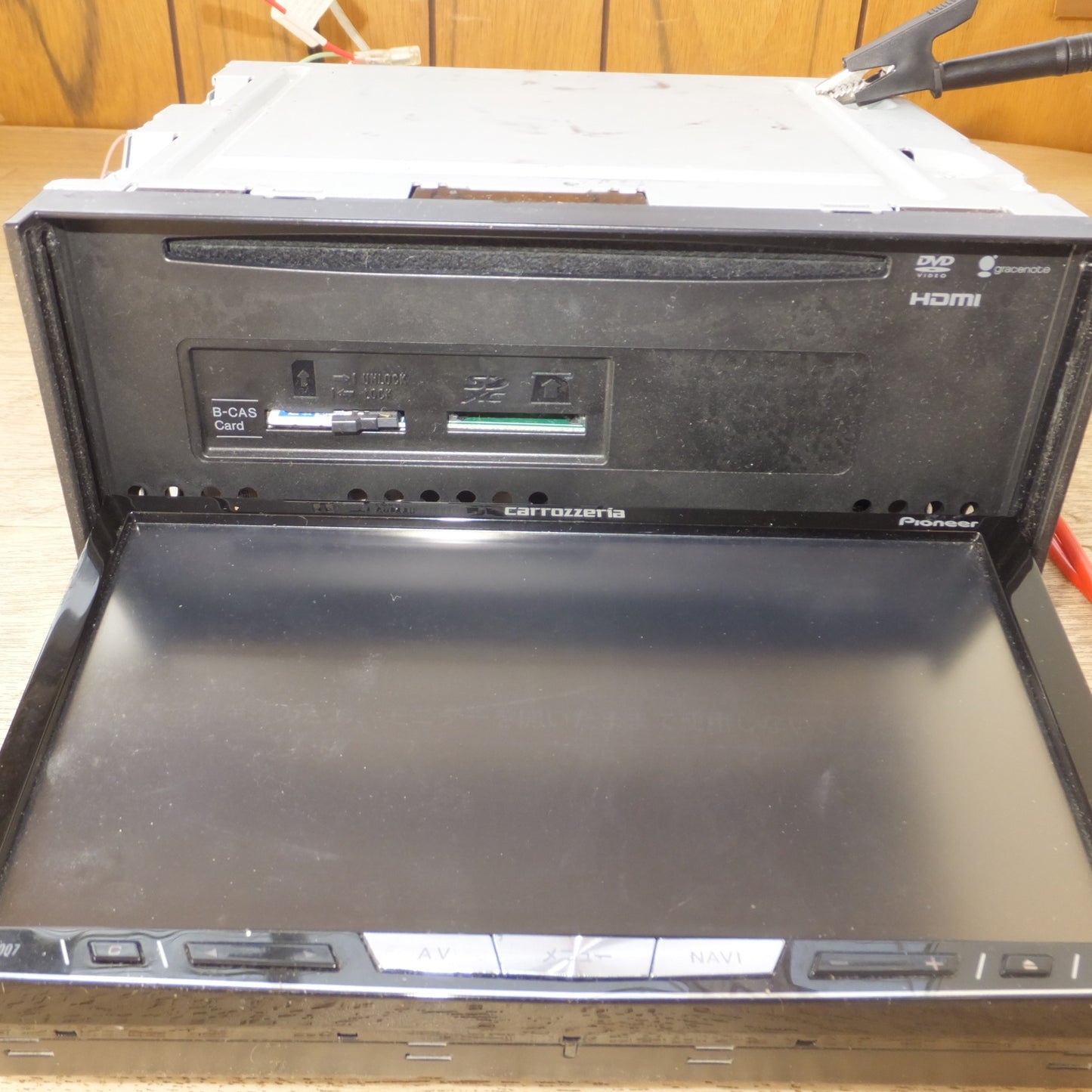 [送料無料] ★カロッツェリア carrozzeria AV一体型HDDナビ AVIC-ZH0007　地図データ 2013年　パイオニア Pioneer★