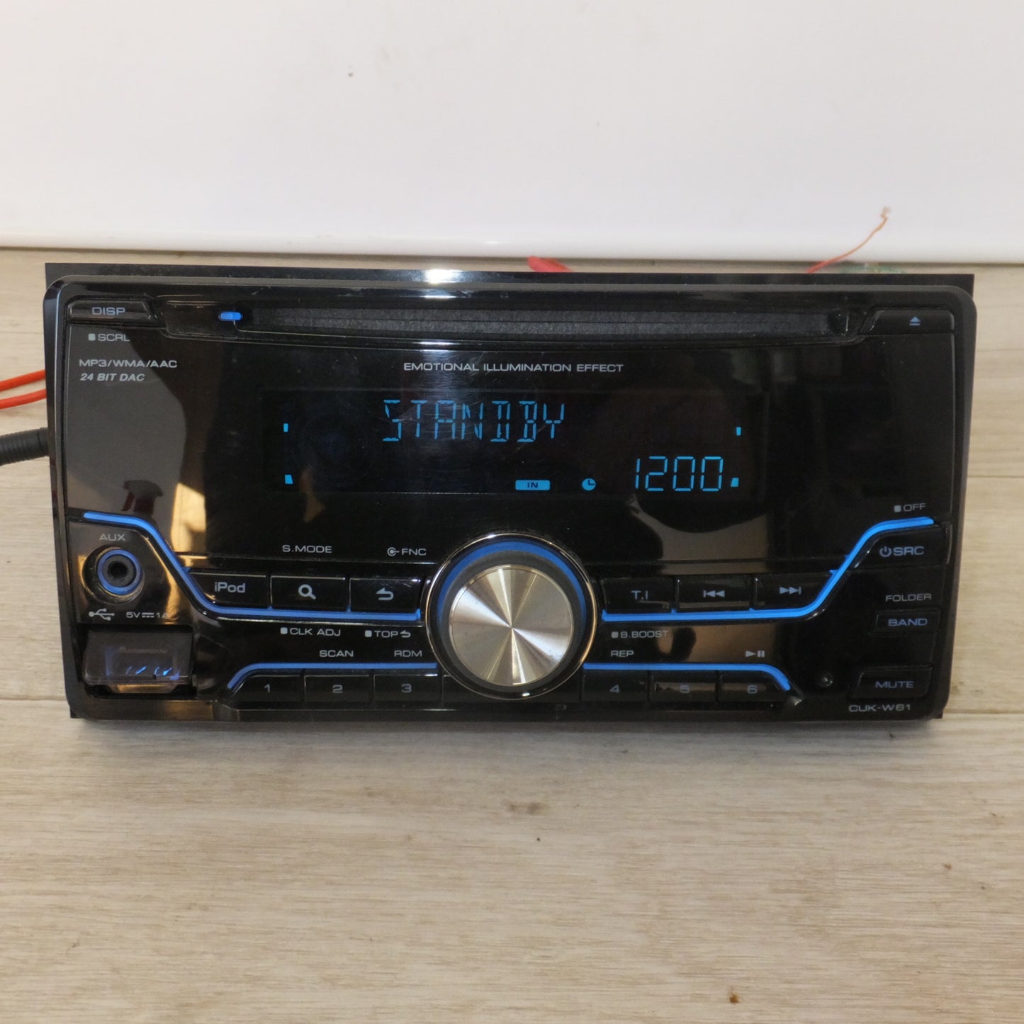 [送料無料] ★ケンウッド製 ダイハツ 純正 カーオーディオ CDプレーヤー CUK-W61 08600-K9019[81]★