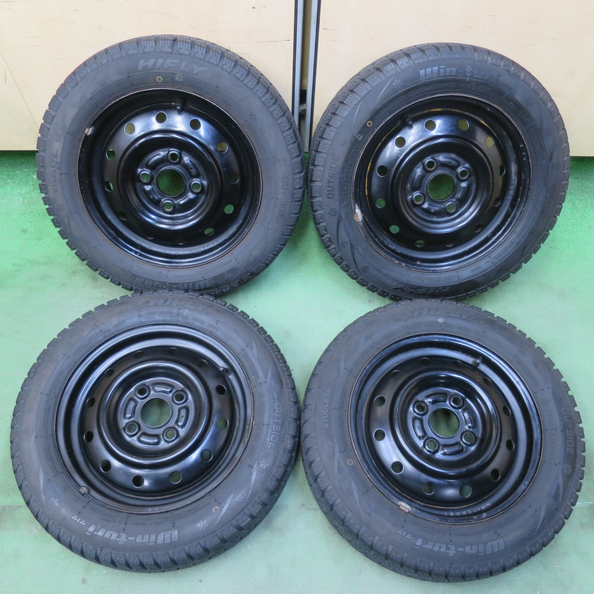 バリ溝！22年！9.5分以上★スタッドレス 155/65R13 ハイフライ Win-turi 212 TOPY スチール ホイール 13インチ PCD100/4H★6032707イス