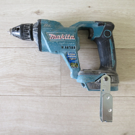[送料無料] ◇マキタ 充電式 スクリュー ドライバ FS600D 電動 工具 makita 本体のみ 青 ブルー◇