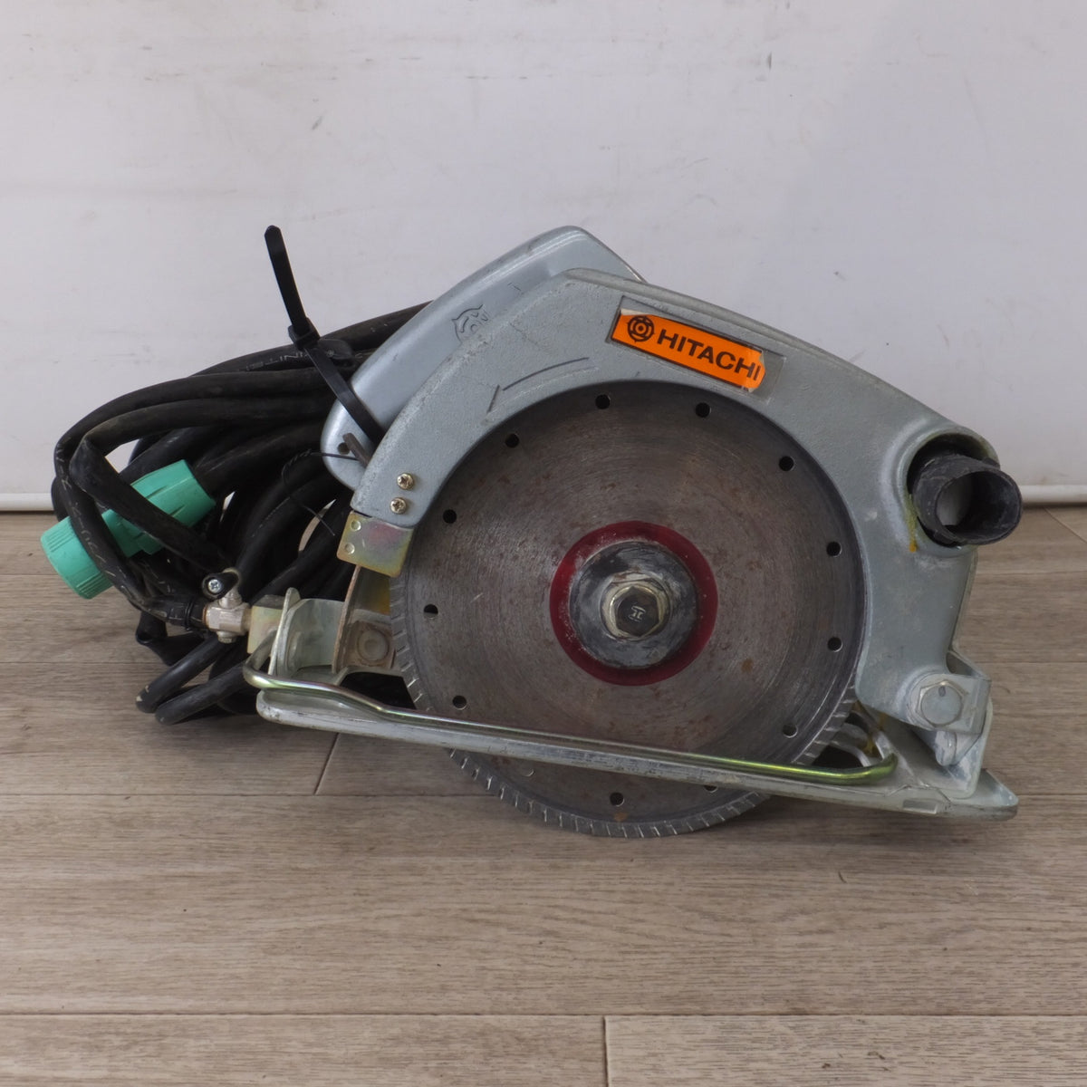★日立 HITACHI 205mm カッタ 石材用 CM8　100V 50/60Hz 12A 4500rpm★