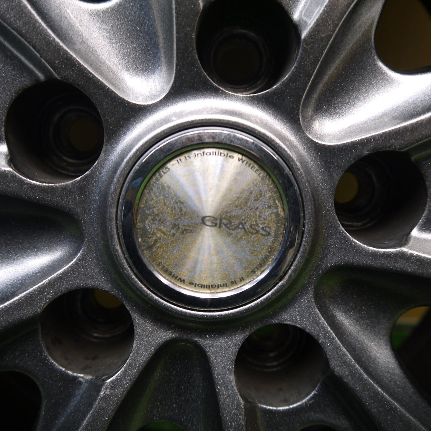 バリ溝！21年！キレイ！9分★スタッドレス 195/65R15 ダンロップ ウインターマックス WM02 GRASS グラス 15インチ PCD114.3/5H★5112802Hス
