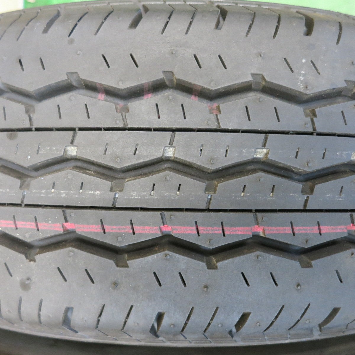新車外し！26年◎トヨタ 200系 ハイエース 純正 スチール 195/80R15 107/105S ブリヂストン エコピア RD613 15インチ PCD139.7/6H◎6090610HAノ