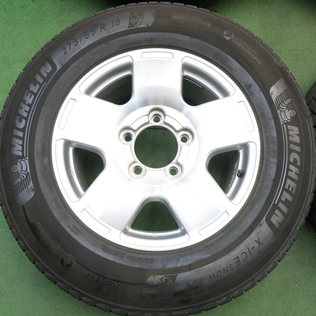 4本価格！21年★トヨタ タンドラ 純正 275/65R18 スタッドレス ミシュラン X-ICE SNOW SUV 18インチ PCD150/5H★5091106HAス