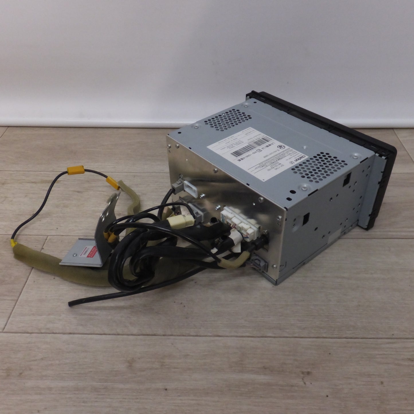 [送料無料] 現状品★クラリオン製 ダイハツ 純正 カーナビゲーション QY-1140 86100-B2150[17]★