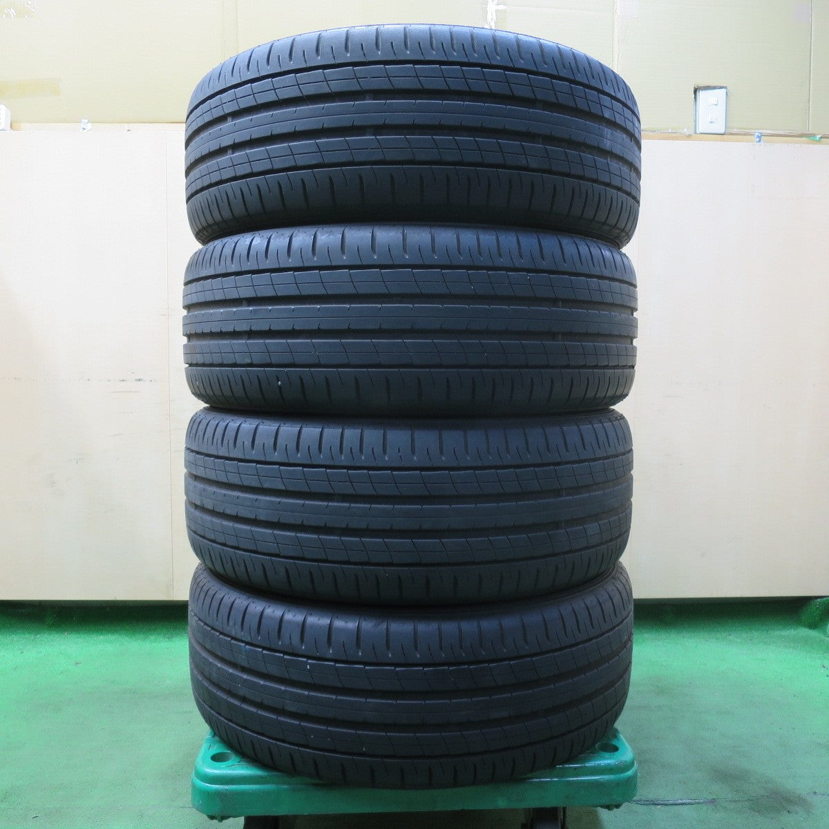 [送料無料] バリ溝！24年！キレイ！9.5分★トヨタ カローラ クロス Z 純正 225/50R18 ダンロップ SPスポーツマックス 050 18インチ PCD114.3/5H★5012001イノ