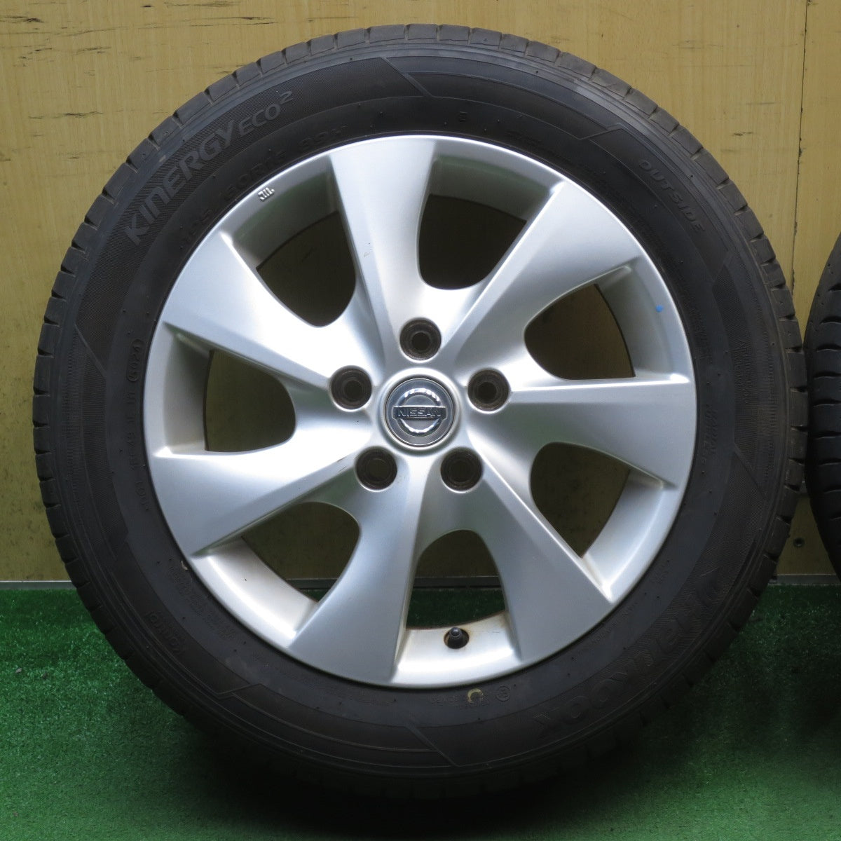 バリ溝！24年！キレイ！9.5分◎日産 C26 セレナ 純正 195/60R16 ハンコック キナジー エコ2 16インチ PCD114.3/5H◎6090901NJノ