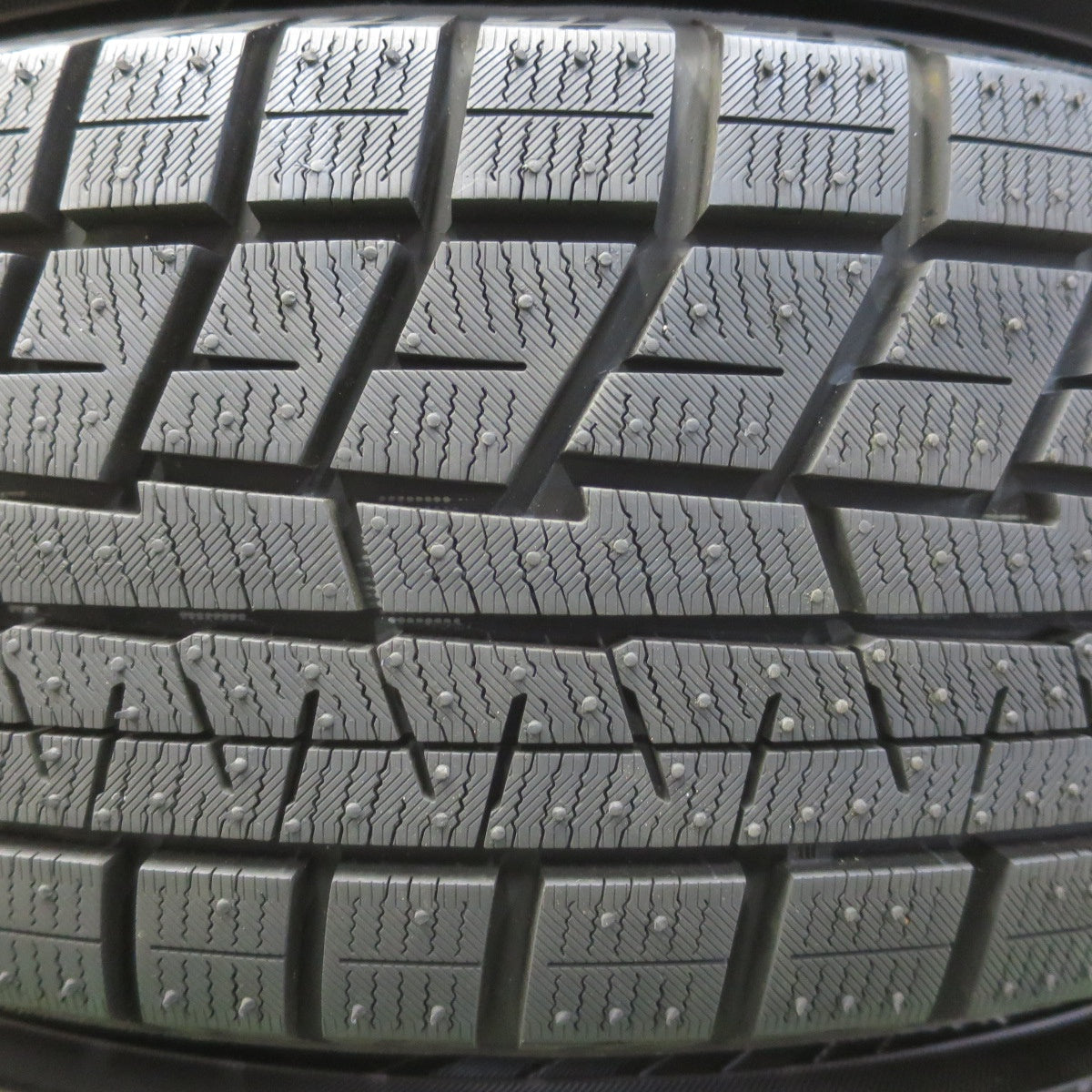 ほぼ未使用！23年★スタッドレス 185/65R15 ヨコハマ アイスガード iG60 MiLLOUS PS ミルアス 15インチ PCD100/4H★6042505イス