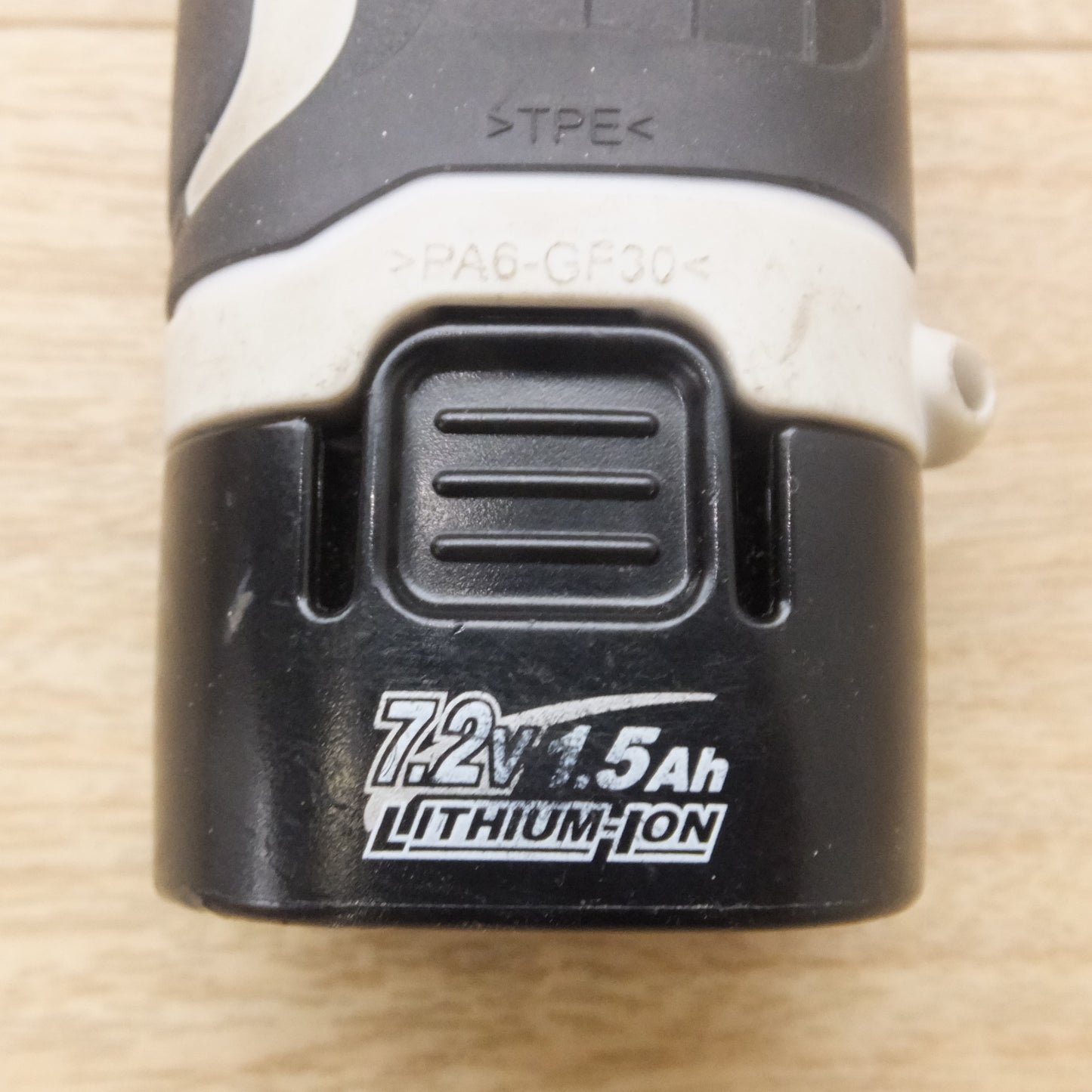 [送料無料] ★マキタ makita 充電式ペンインパクトドライバ TD022DSHXW 7.2V★