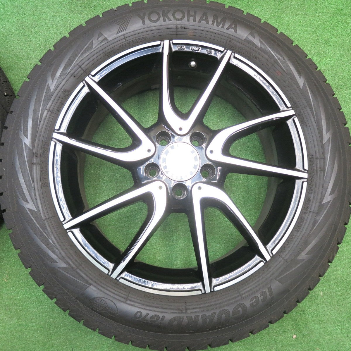 バリ溝！23年！キレイ！ほぼ10分★ベンツ 等 EURO FORSCH H844 215/60R18 スタッドレス ヨコハマ アイスガード iG70 ユーロフォルシュ 18インチ PCD112/5H★5122001HAス