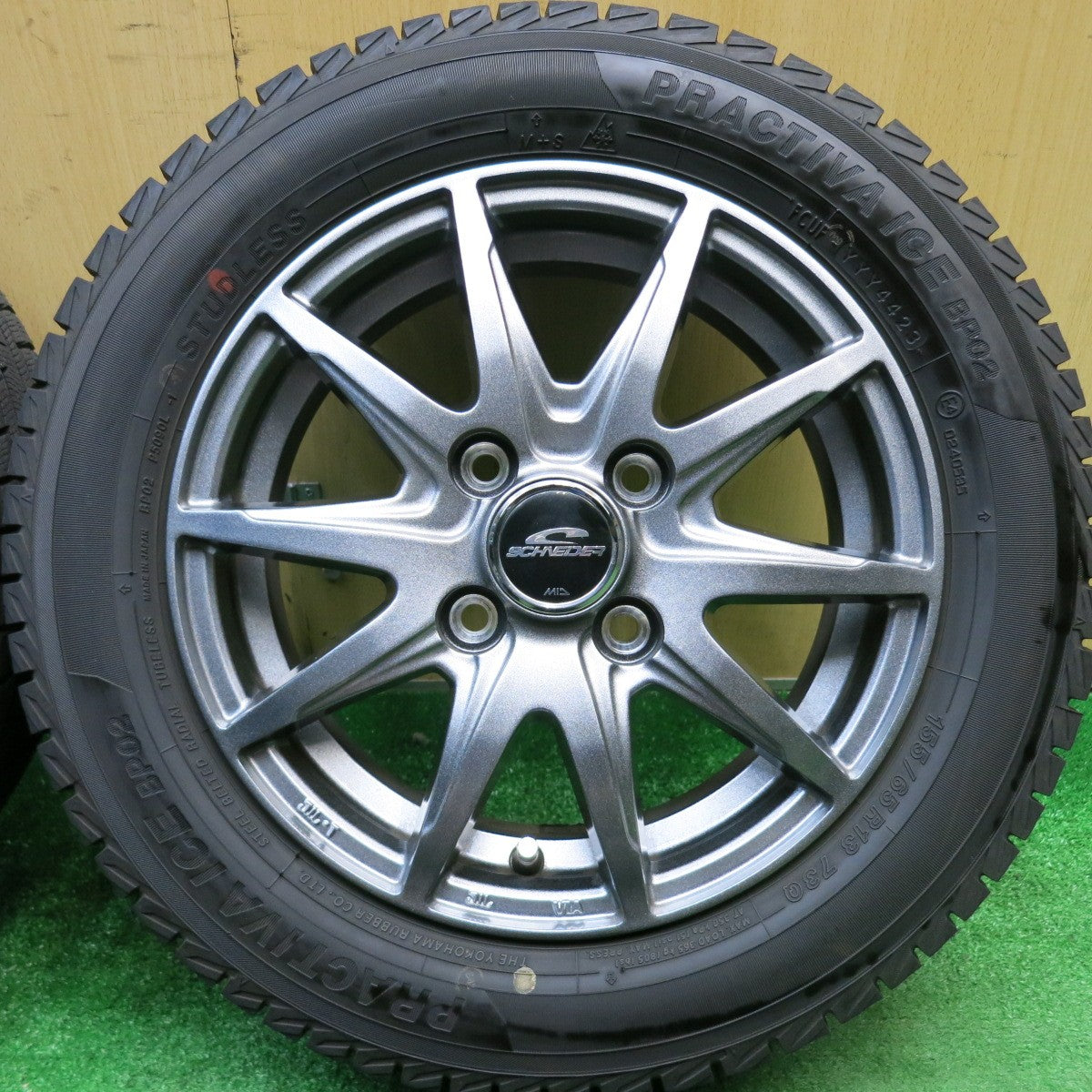 バリ溝！23年！キレイ！ほぼ10分★スタッドレス 155/65R13 プラクティバ アイス BP02 ヨコハマ SCHNEIDER MiD シュナイダー 13インチ PCD100/4H★5113015HAス
