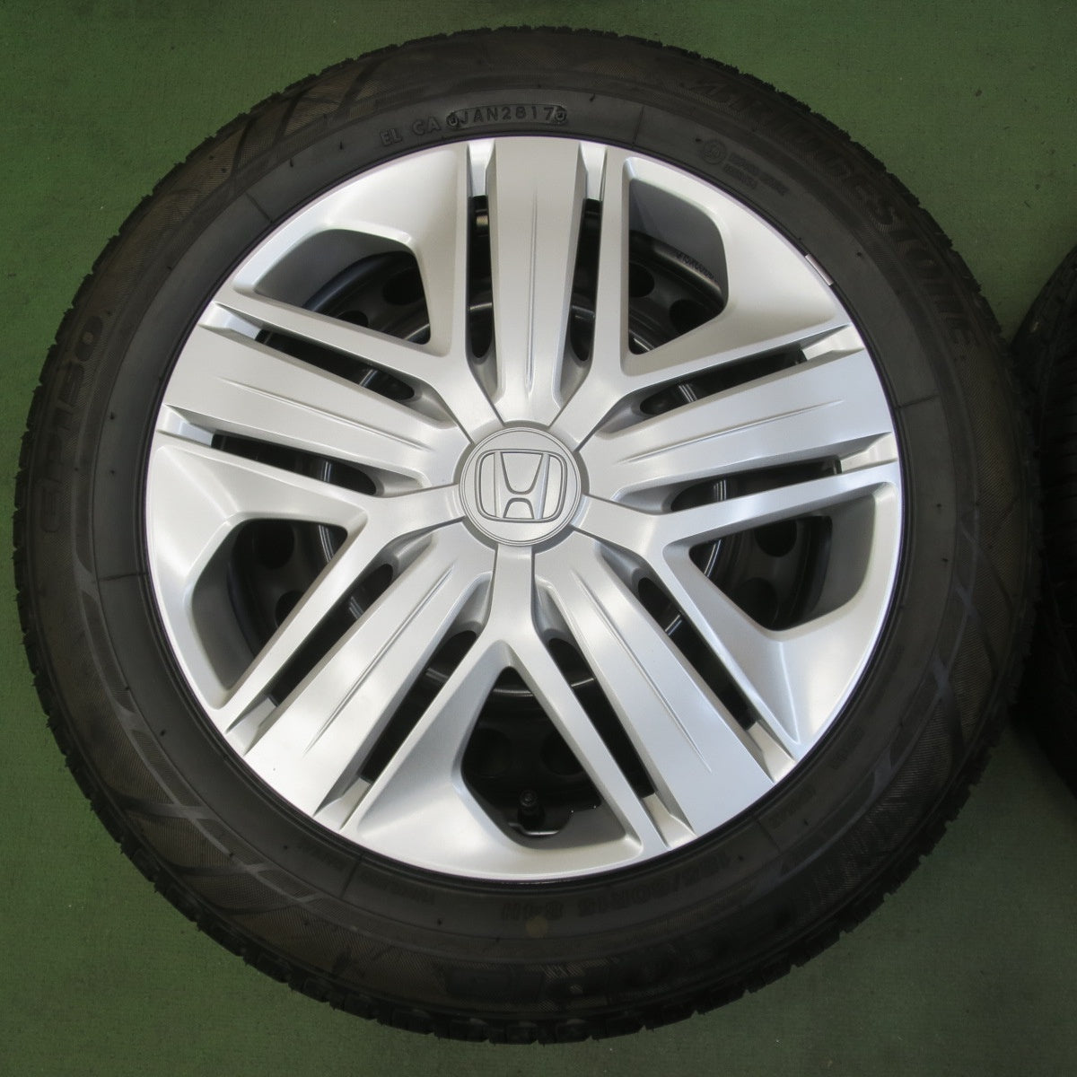 ほぼ未使用！キレイ◎ホンダ GK3 GP5 フィット 純正 スチール 185/60R15 ブリヂストン エコピア EP150 15インチ PCD100/4H◎6100801イノ